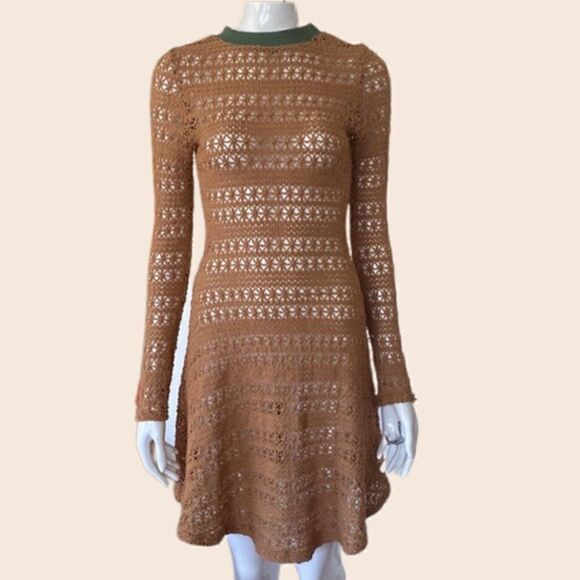 Kenneth Nicholson Camel Brown Loose Knit Mini Dress Size Small - Picture 1 of 12
